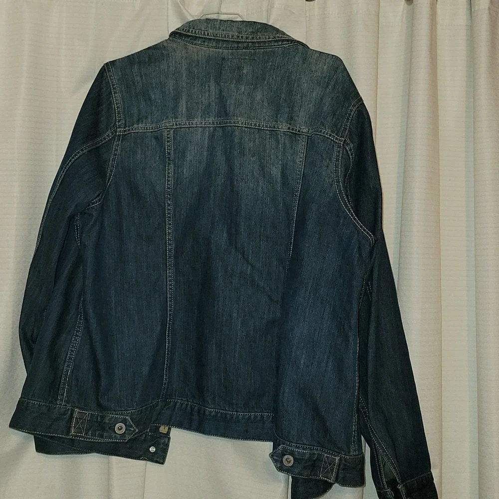 Jean jacket - Picture 2 of 5